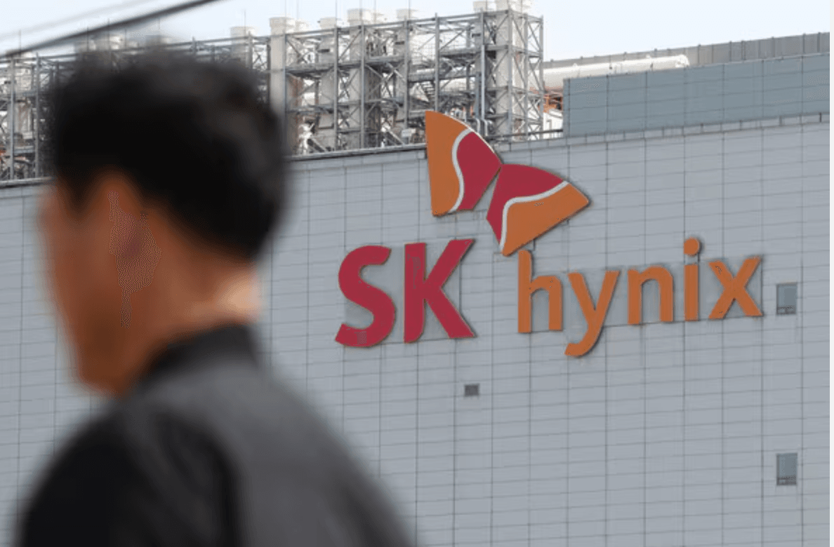 Is the Rally Still Worth Chasing SK hynix.png